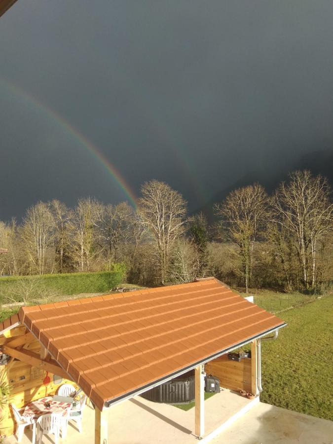 La Vallee Des Noyers Beaulieu  Kültér fotó